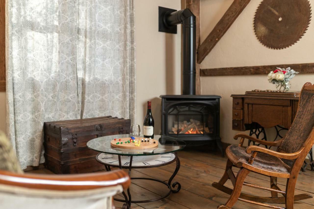 באנר אלק The Mast Farm Inn מראה חיצוני תמונה